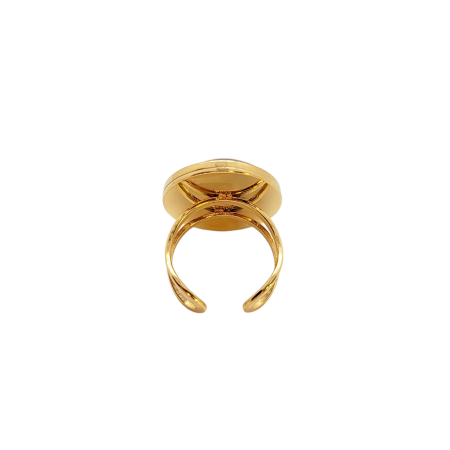 Ring steel gold dance in the rain